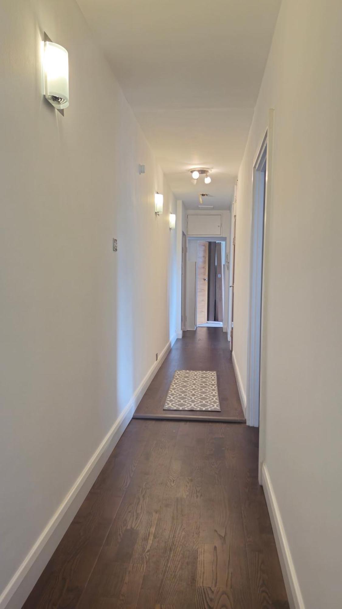 Bright Spacious Airy 2 Bed Flat イーリング エクステリア 写真